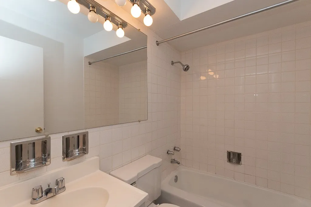 540 W Roscoe St, , 60657, USA 60657-unit#378-Chicago-IL