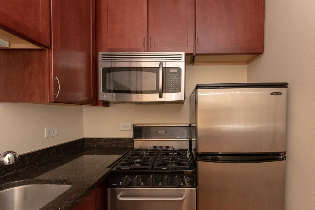 625 W Wrightwood Ave, ,  60614, USA 60614-unit#311-Chicago-IL