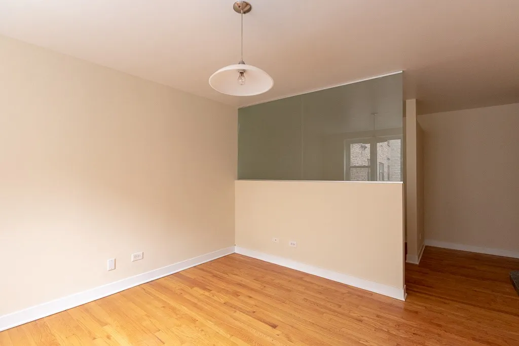 625 W Wrightwood Ave, ,  60614, USA 60614-unit#311-Chicago-IL