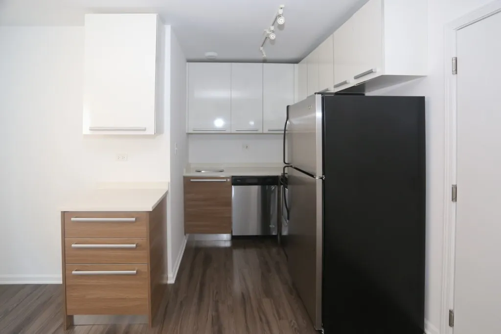 925 W Carmen Ave, ,  60640, USA 60640-unit#3E-Chicago-IL