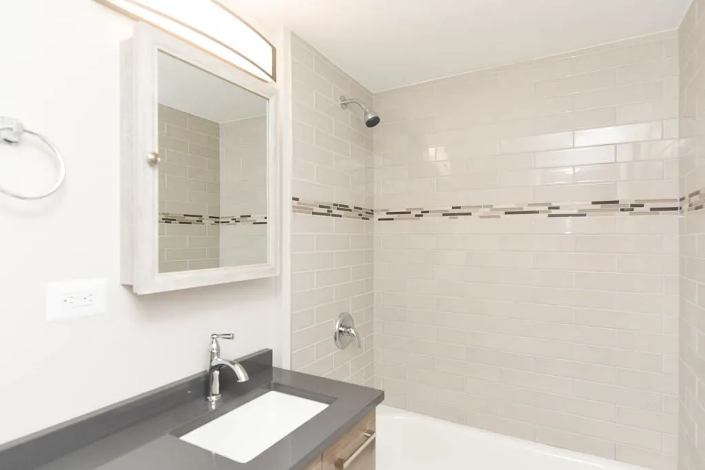445 W Wellington Ave, ,  60657, USA 60657-unit#3F-Chicago-IL