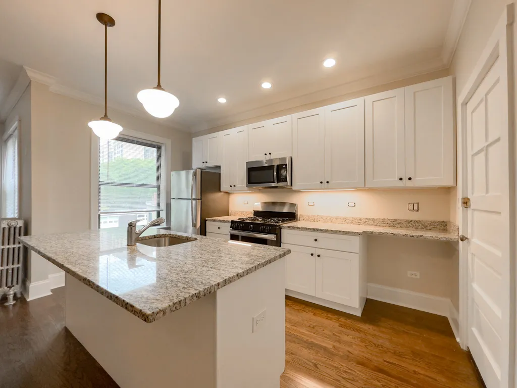 1364 E 52nd St, , 60615, USA 60615-unit#3W-Chicago-IL