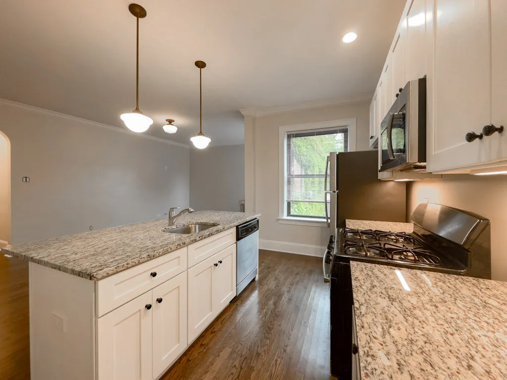 1364 E 52nd St, , 60615, USA 60615-unit#3W-Chicago-IL