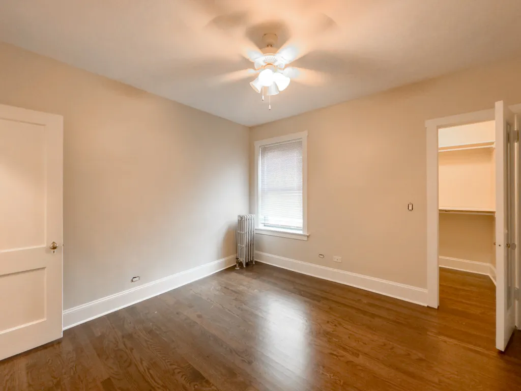 1364 E 52nd St, , 60615, USA 60615-unit#3W-Chicago-IL