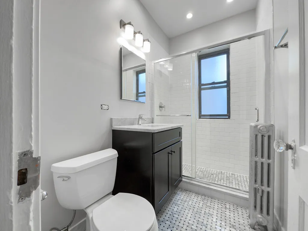 1364 E 52nd St, , 60615, USA 60615-unit#3W-Chicago-IL