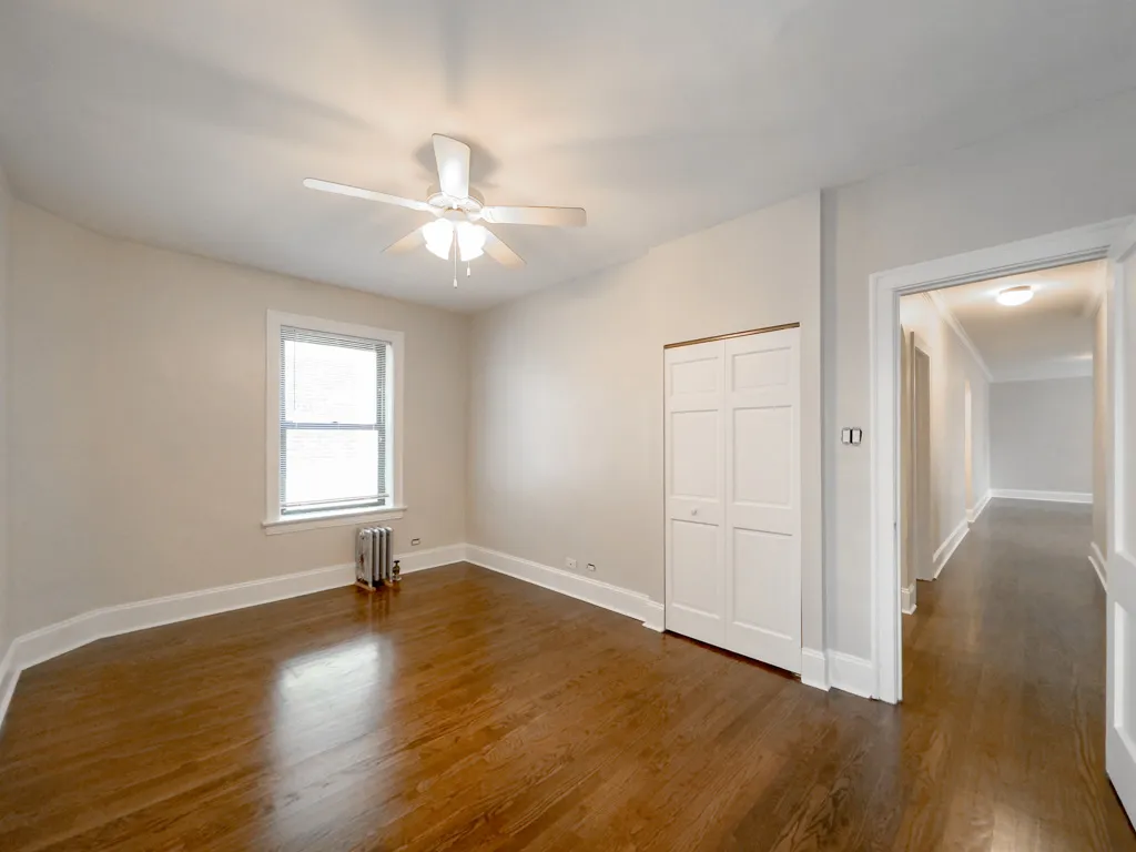1364 E 52nd St, , 60615, USA 60615-unit#3W-Chicago-IL