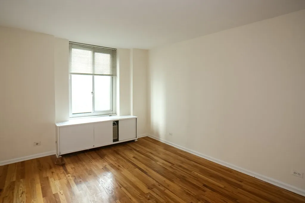 4600 N Clarendon Ave, , 60640, USA 60640-unit#906-Chicago-IL