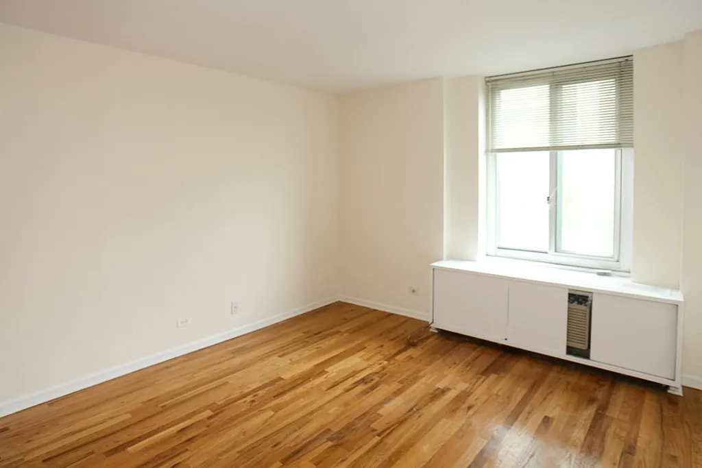 4600 N Clarendon Ave, , 60640, USA 60640-unit#906-Chicago-IL