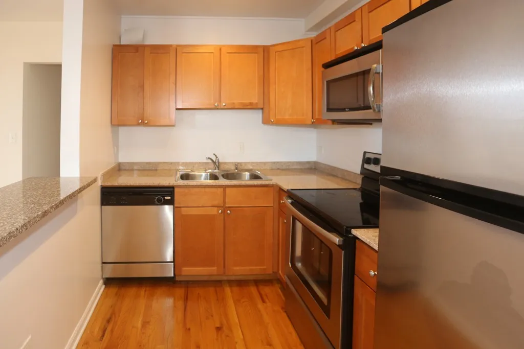 4607 N Sheridan Rd, ,  60640, USA 60640-unit#807-Chicago-IL