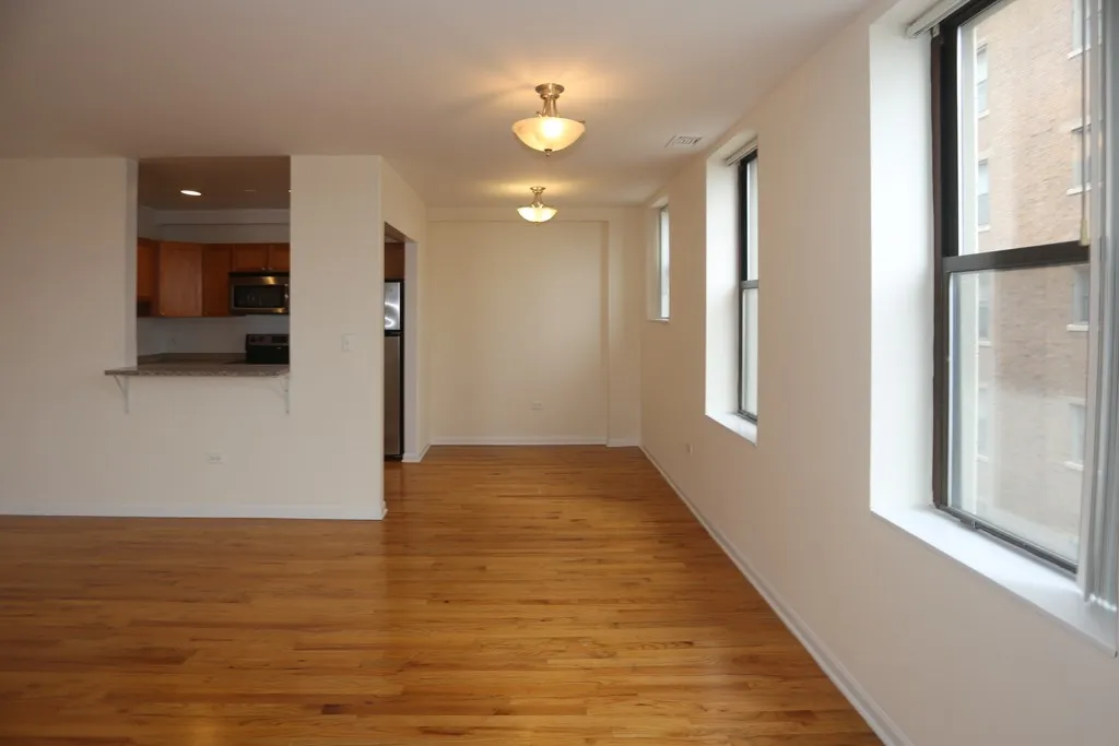 4607 N Sheridan Rd, ,  60640, USA 60640-unit#807-Chicago-IL