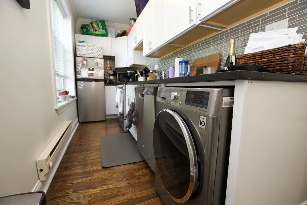 923 W Waveland Ave, ,  60613, USA 60657-unit#3B-Chicago-IL