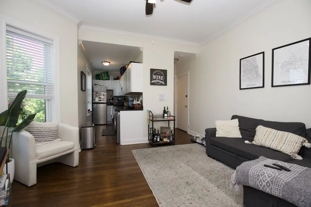 923 W Waveland Ave, ,  60613, USA 60657-unit#3B-Chicago-IL