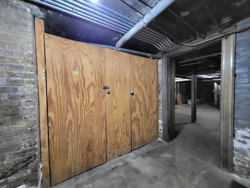 923 W Waveland Ave, ,  60613, USA 60657-unit#3B-Chicago-IL