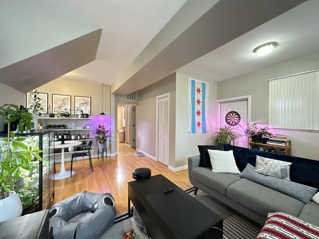 3650 W George St, ,  60618, USA 60618-unit#1F-Chicago-IL