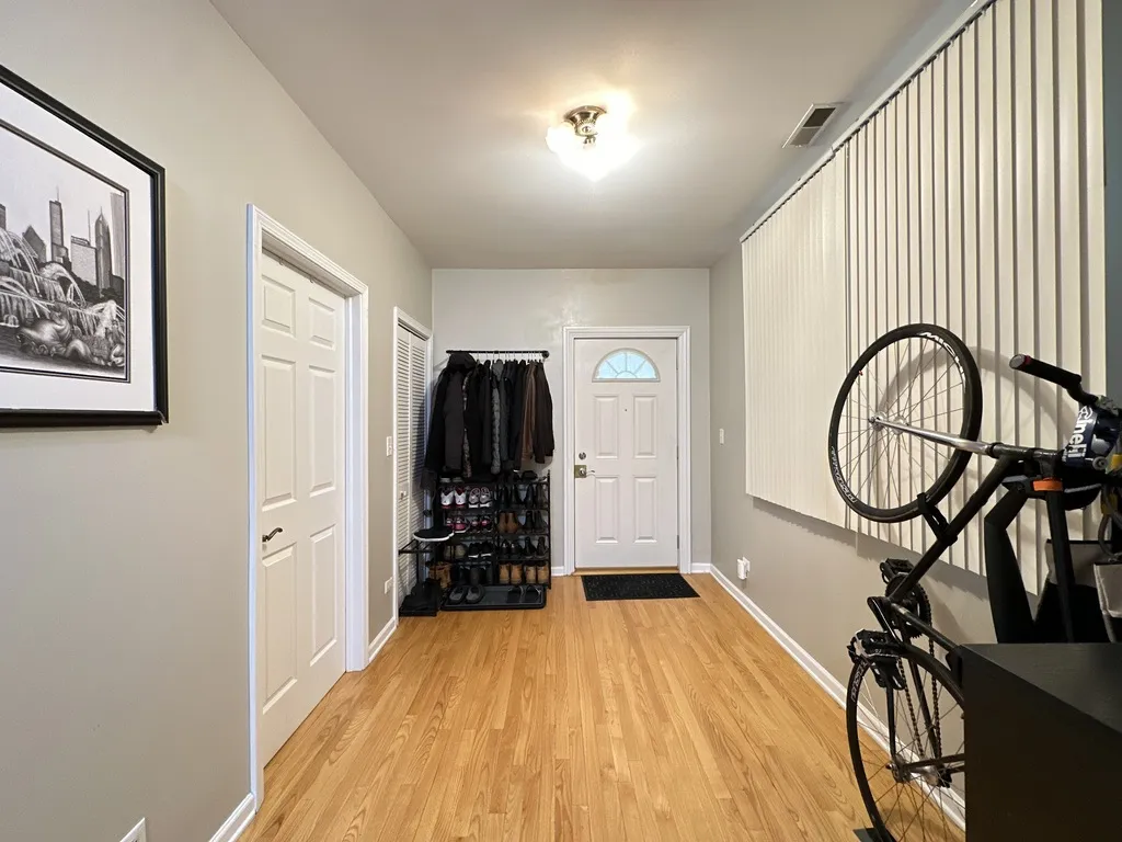 3650 W George St, ,  60618, USA 60618-unit#1F-Chicago-IL