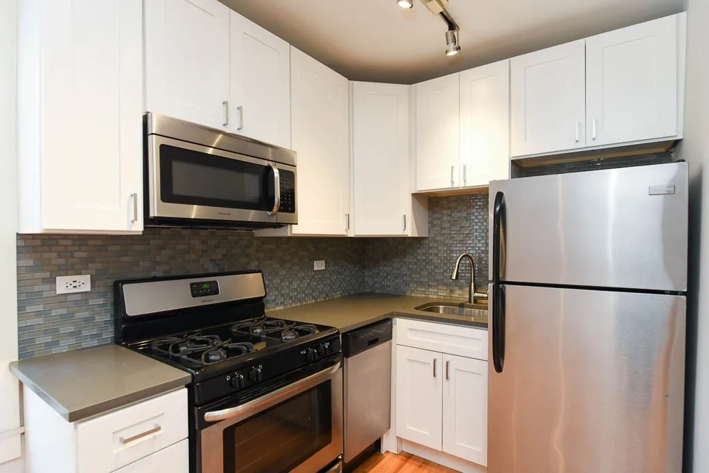 2420 N Kedzie Blvd, , 60647, USA 60647-unit#303-Chicago-IL