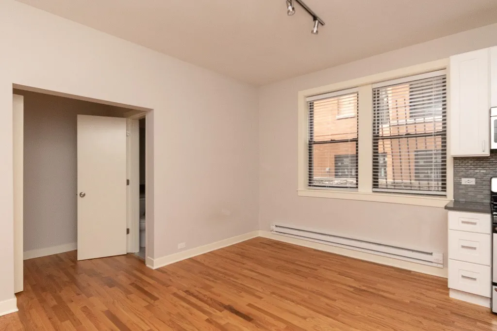 2420 N Kedzie Blvd, ,  60647, USA 60647-unit#B05-Chicago-IL