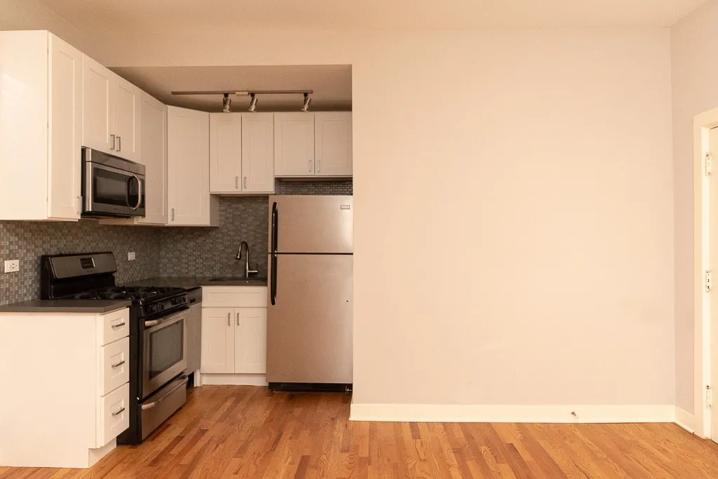 2420 N Kedzie Blvd, ,  60647, USA 60647-unit#B05-Chicago-IL