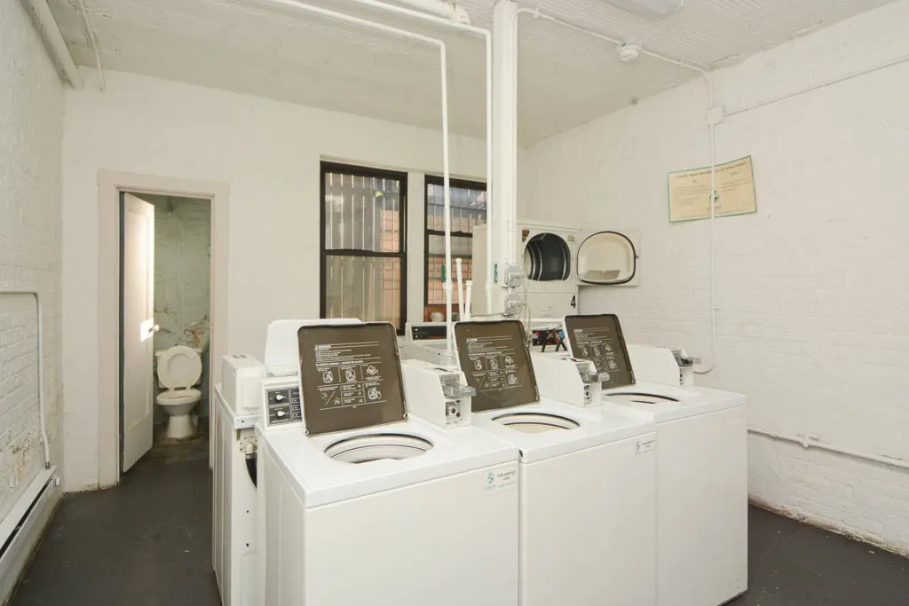 2420 N Kedzie Blvd, ,  60647, USA 60647-unit#B11-Chicago-IL