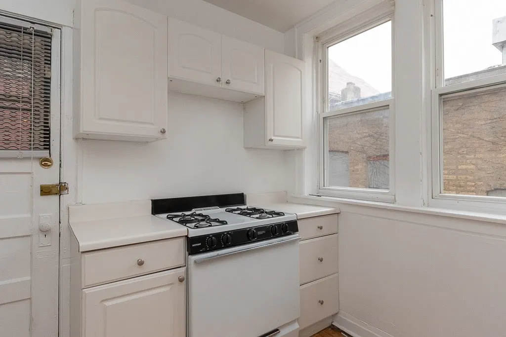 4409 N Kenneth Ave, , 60630, USA 60630-unit#1A-Chicago-IL