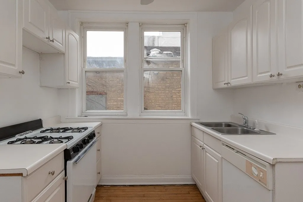 4409 N Kenneth Ave, , 60630, USA 60630-unit#1A-Chicago-IL