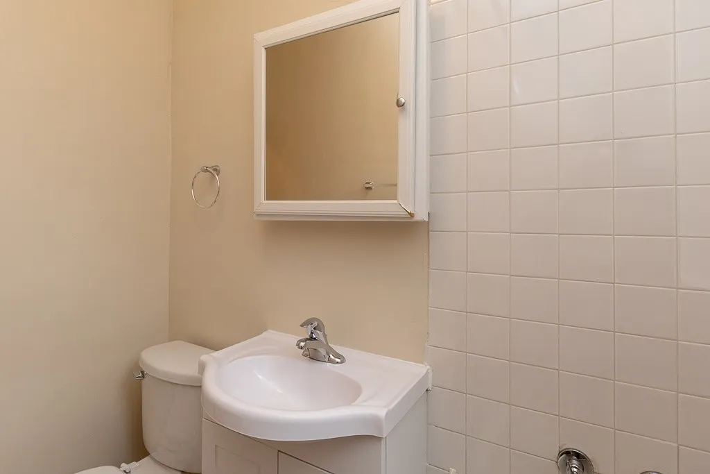 4409 N Kenneth Ave, , 60630, USA 60630-unit#1A-Chicago-IL