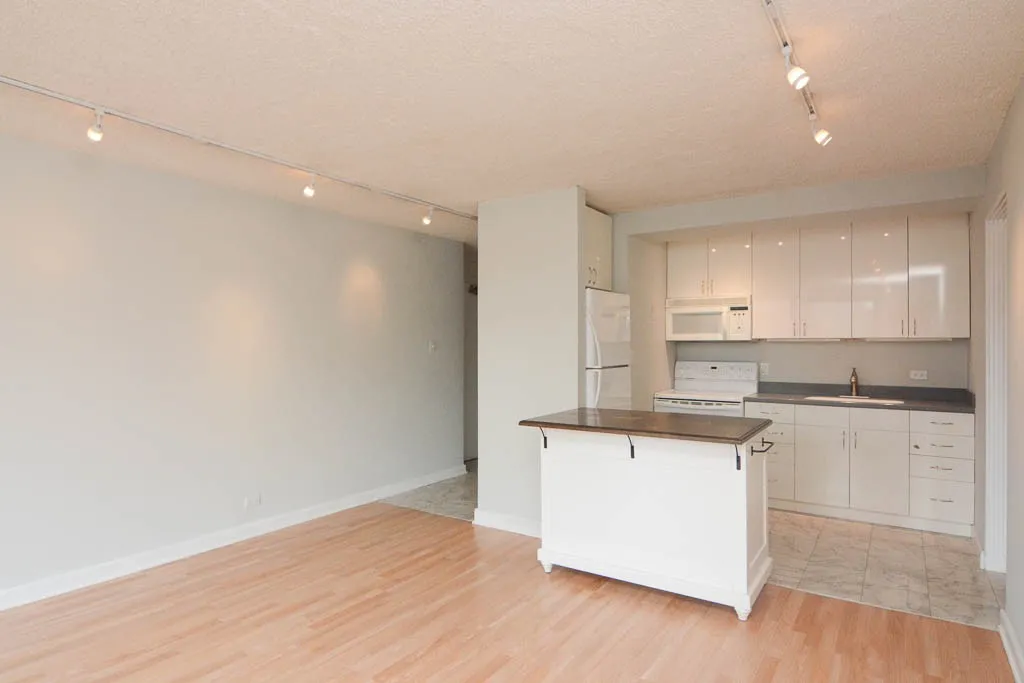 445 W Wellington Ave, ,  60657, USA 60657-unit#6F-Chicago-IL