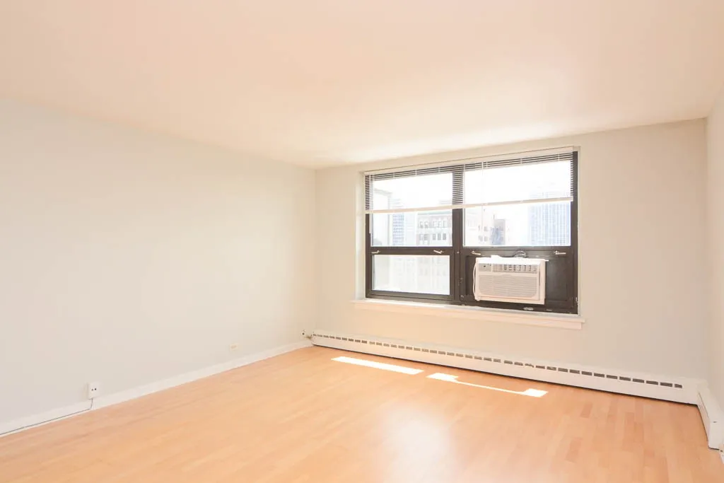 445 W Wellington Ave, , 60657, USA 60657-unit#15C-Chicago-IL
