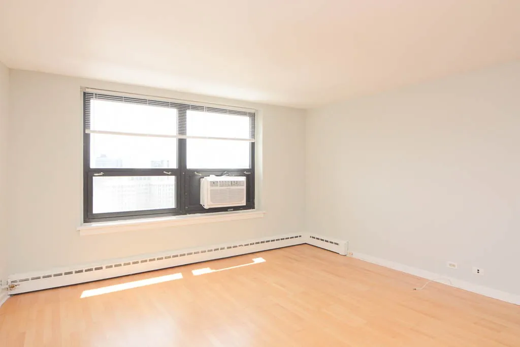 445 W Wellington Ave, , 60657, USA 60657-unit#15C-Chicago-IL