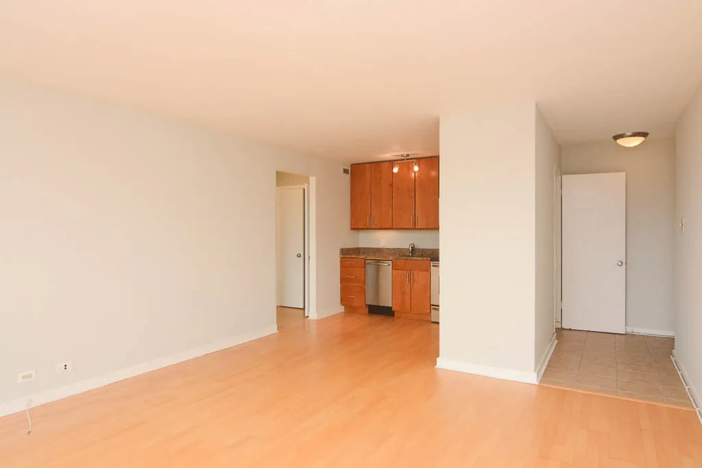 445 W Wellington Ave, , 60657, USA 60657-unit#15C-Chicago-IL