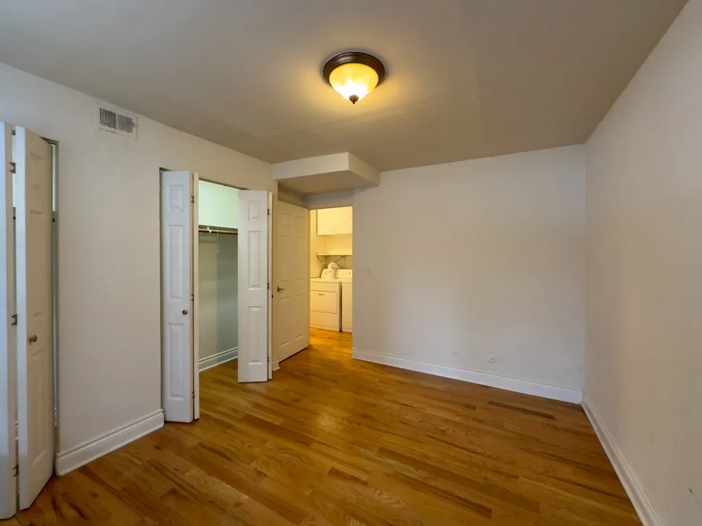 530 W Aldine Ave, ,  60657, USA 60657-unit#103-Chicago-IL