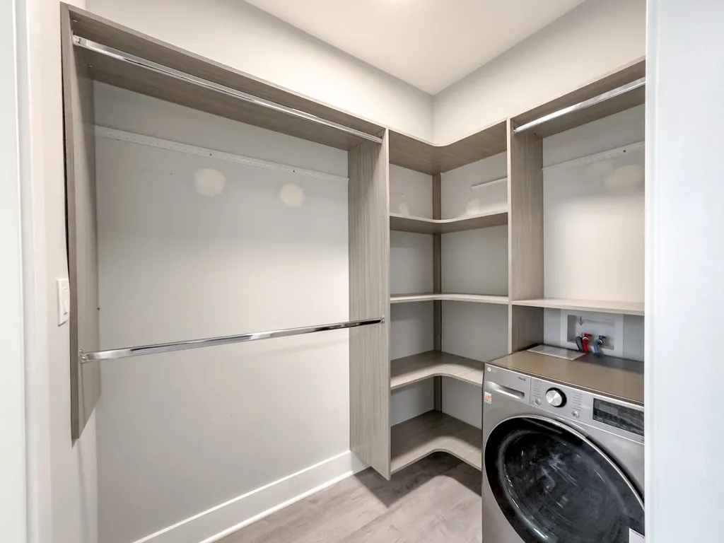 373 Hazel Ave, ,  60022, USA 60022-unit#2B-Glencoe-IL