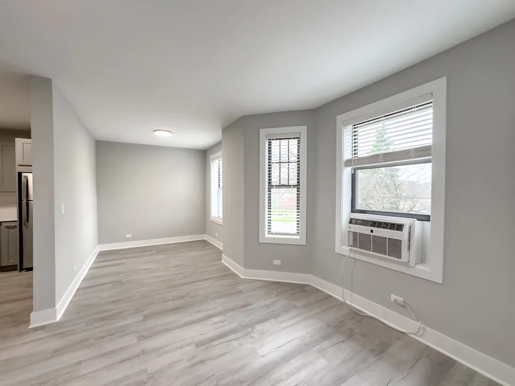 373 Hazel Ave, ,  60022, USA 60022-unit#2B-Glencoe-IL