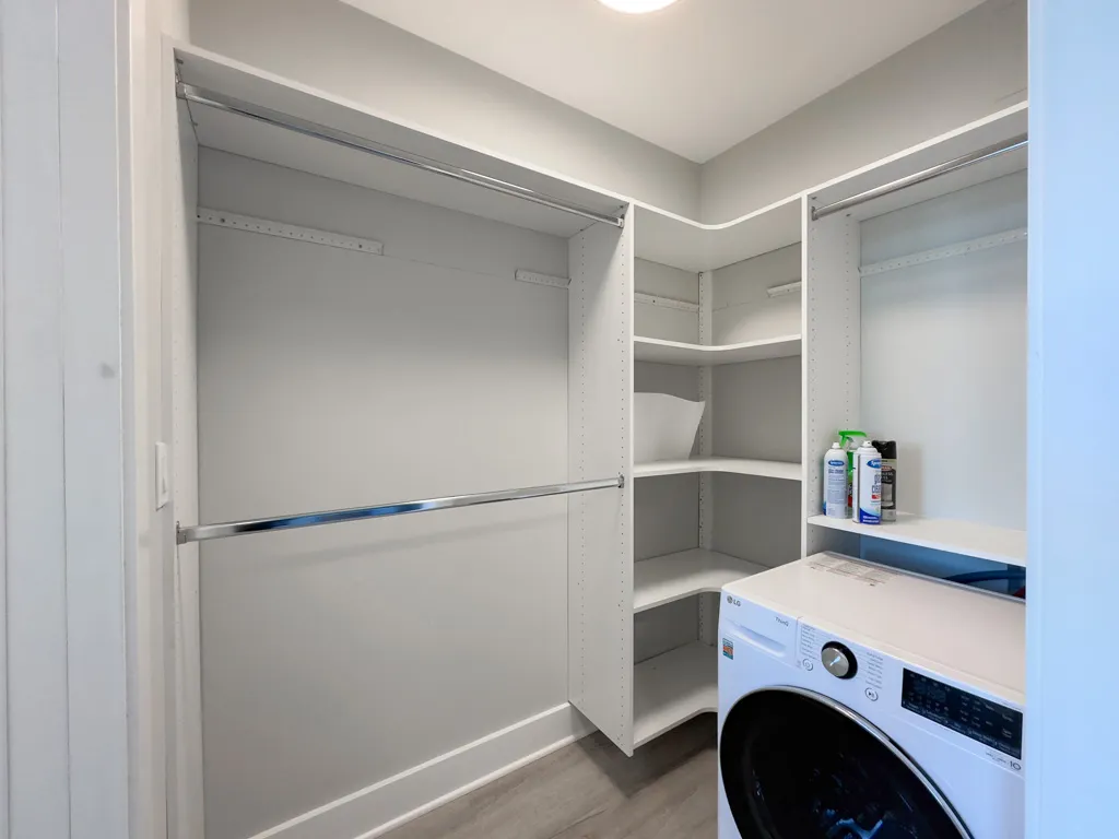 373 Hazel Ave, ,  60022, USA 60022-unit#4C-Glencoe-IL