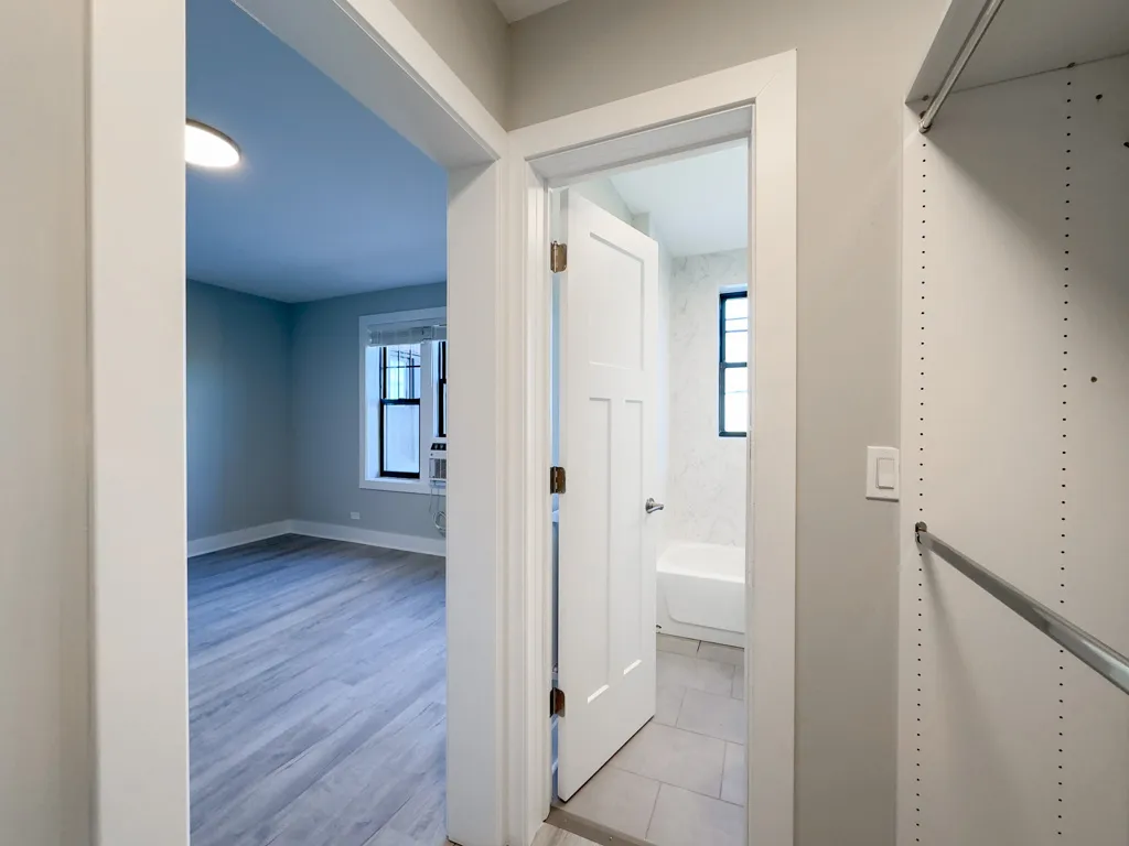 373 Hazel Ave, ,  60022, USA 60022-unit#4C-Glencoe-IL