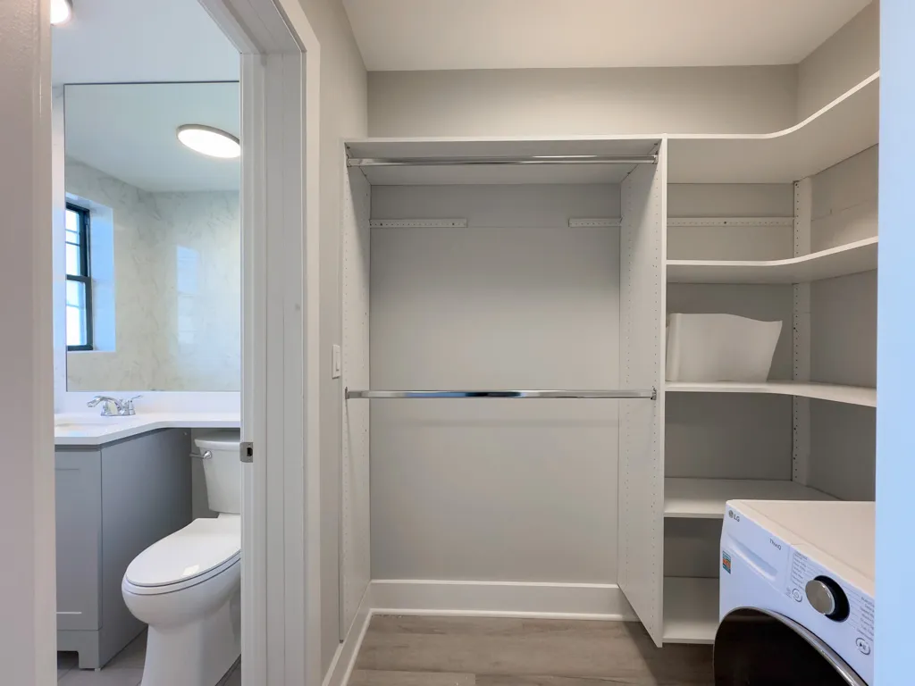 373 Hazel Ave, ,  60022, USA 60022-unit#4C-Glencoe-IL