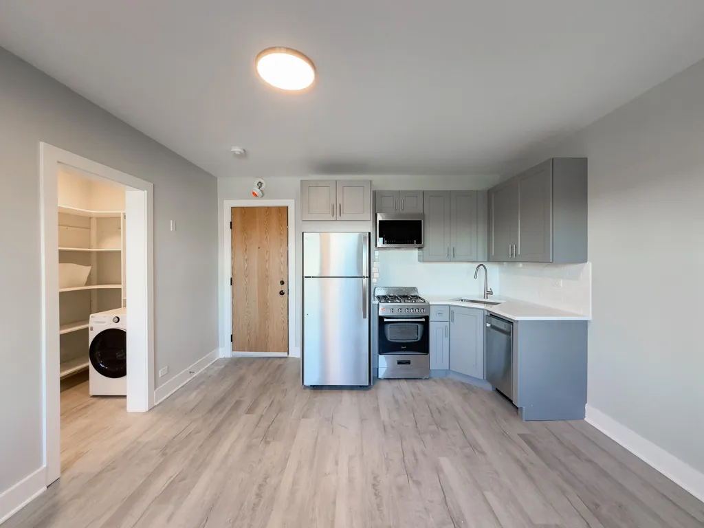 373 Hazel Ave, ,  60022, USA 60022-unit#4C-Glencoe-IL