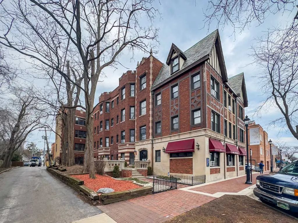 373 Hazel Ave, Glencoe, 60022, USA 60022-unit#5C-Chicago-IL