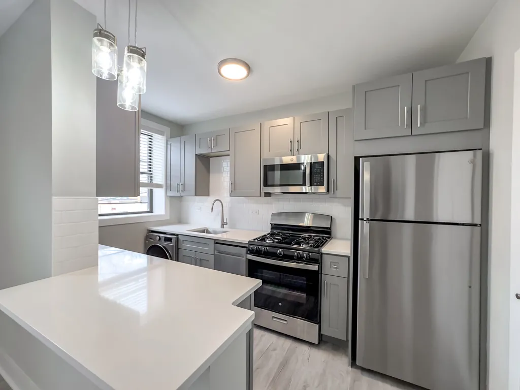 373 Hazel Ave, Glencoe, 60022, USA 60022-unit#5C-Chicago-IL