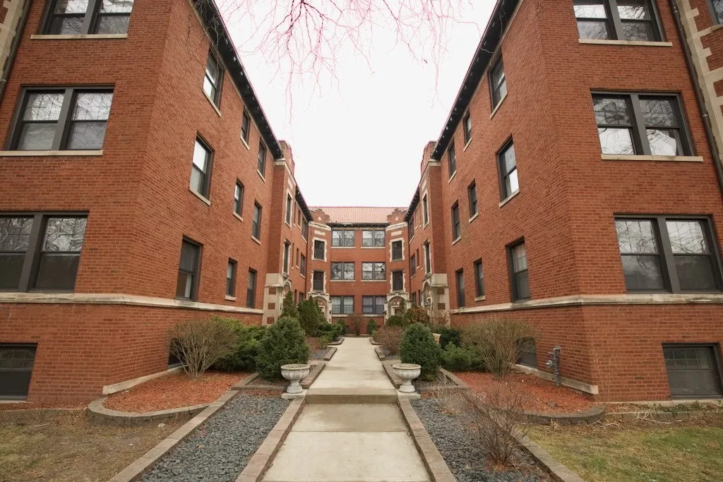 1305 Oak Ave, Evanston, 60201, USA 60201-unit#2W-Chicago-IL