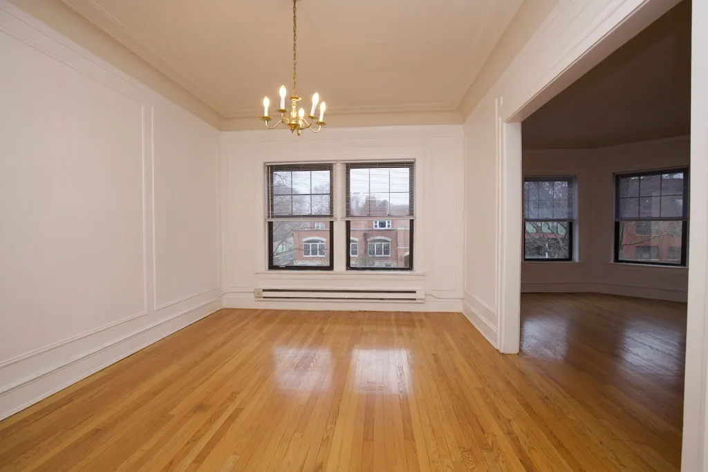1305 Oak Ave, Evanston,  60201, USA 60201-unit#2W-Chicago-IL