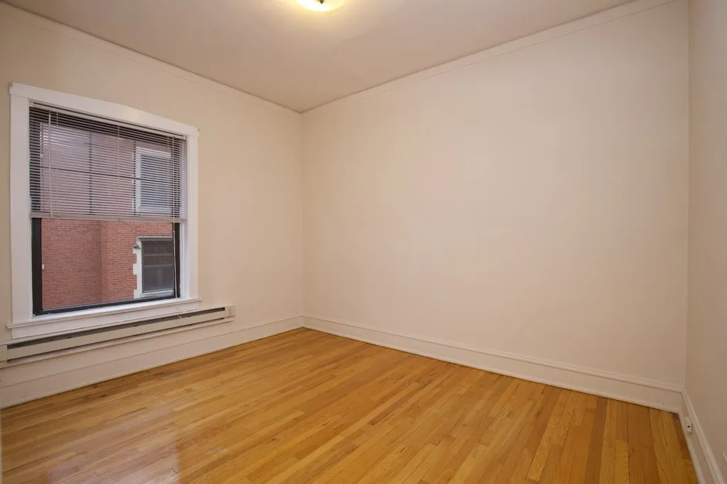 1305 Oak Ave, Evanston,  60201, USA 60201-unit#2W-Chicago-IL