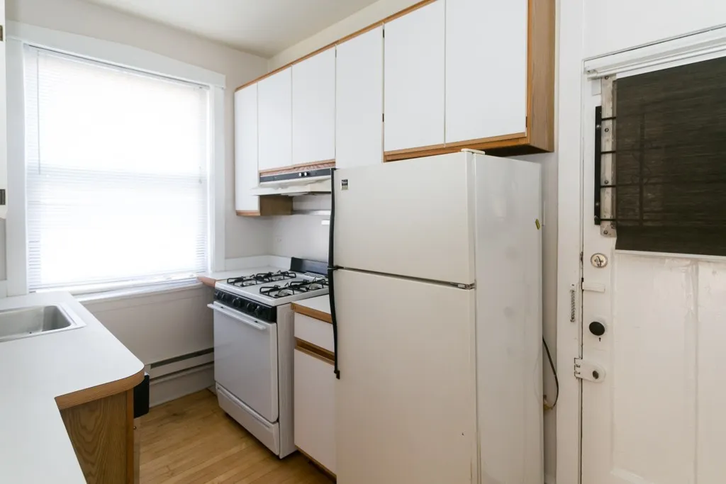 1321 Oak Ave, Evanston,  60201, USA 60201-unit#3A-Chicago-IL