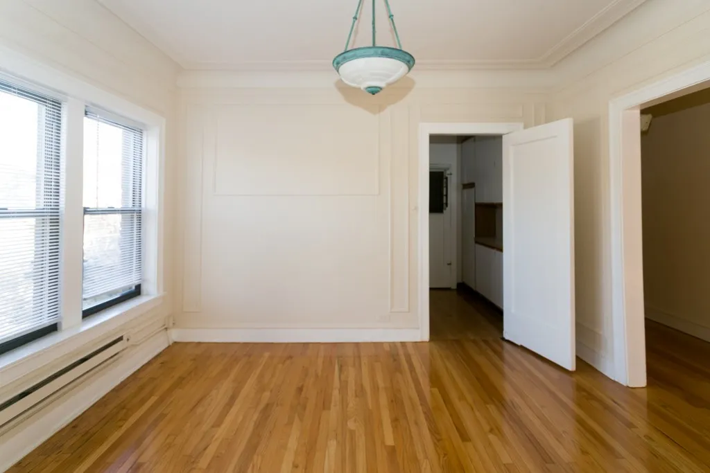 1321 Oak Ave, Evanston,  60201, USA 60201-unit#3A-Chicago-IL