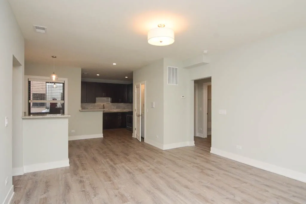 1147 Maple Ave, ,  60202, USA 60202-unit#2-Evanston-IL