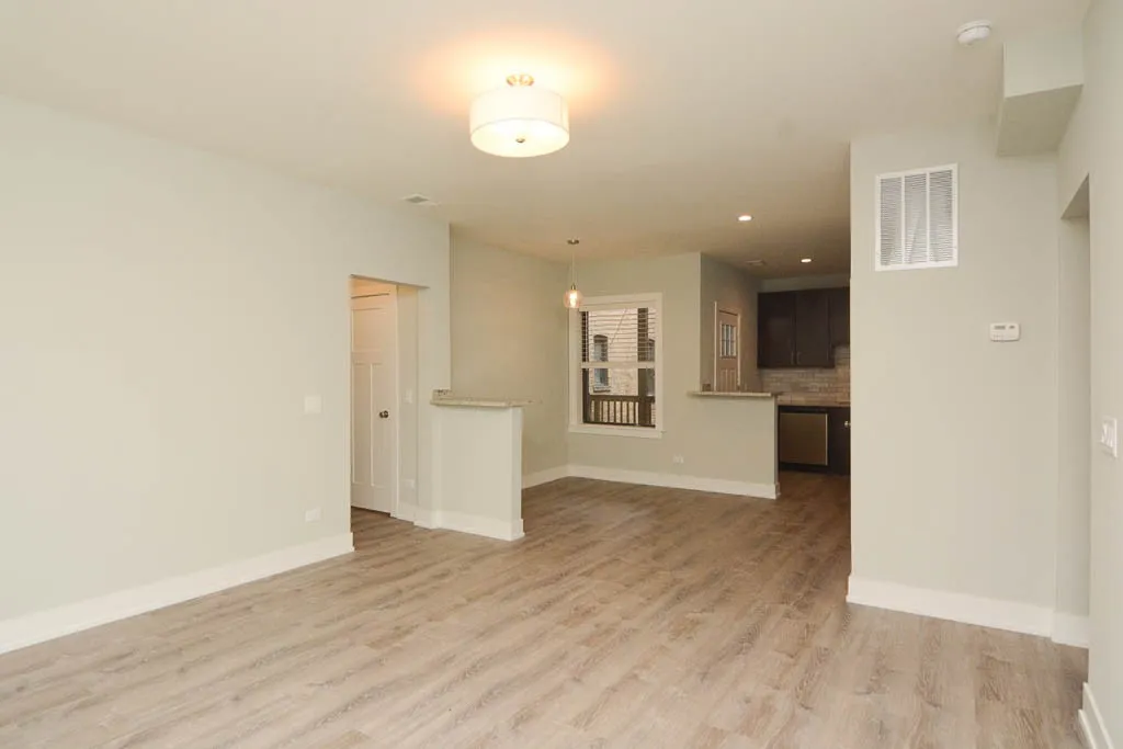 1147 Maple Ave, ,  60202, USA 60202-unit#2-Evanston-IL