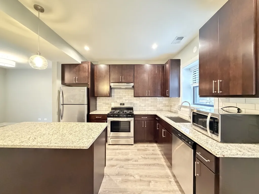 916 Crain St, , 60202, USA 60202-unit#2-Evanston-IL