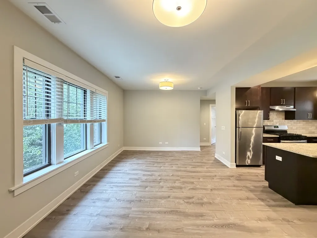 916 Crain St, , 60202, USA 60202-unit#2-Evanston-IL