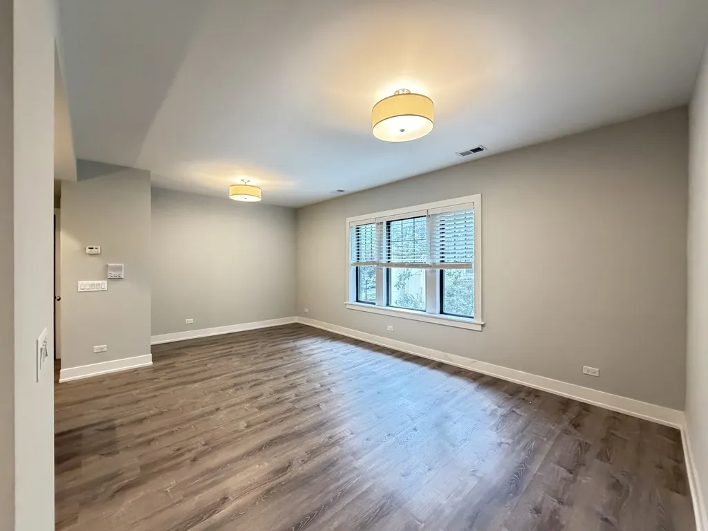 916 Crain St, , 60202, USA 60202-unit#2-Evanston-IL