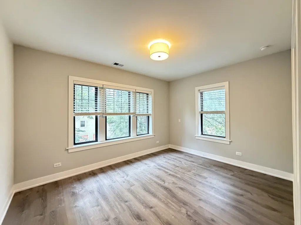 916 Crain St, , 60202, USA 60202-unit#2-Evanston-IL